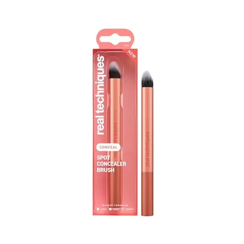 Real Techniques Spot Concealer Brush, Precision Makeup Brush for Targeted Coverage of Blemishes